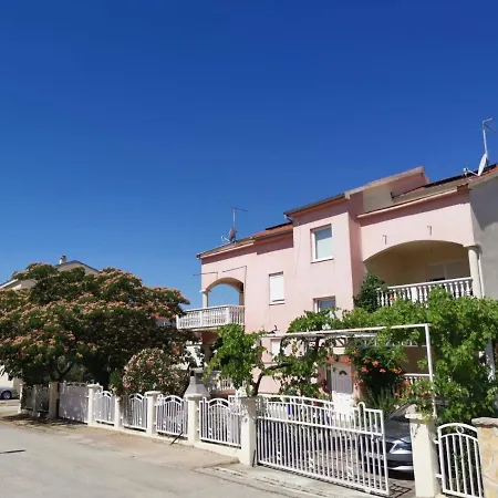 Bruno Apartament Biograd Na Moru